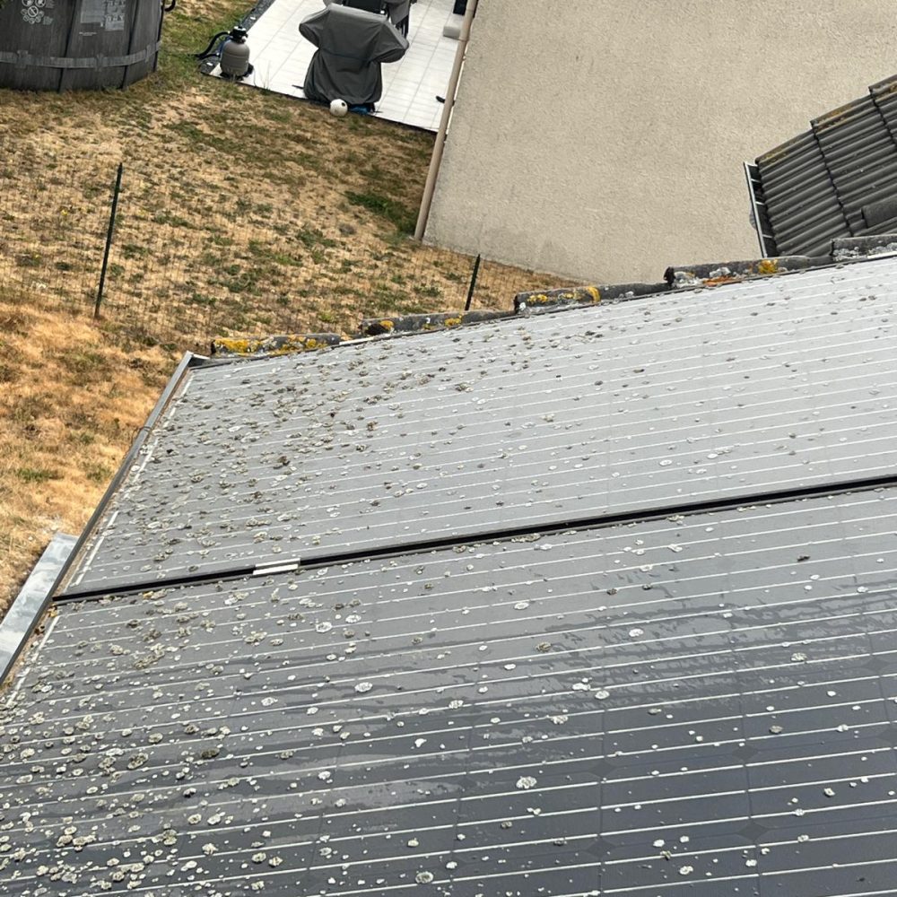 Photo-1-avant-nettoyage-panneaux-solaires-maison-par-dl-nettoyage-51